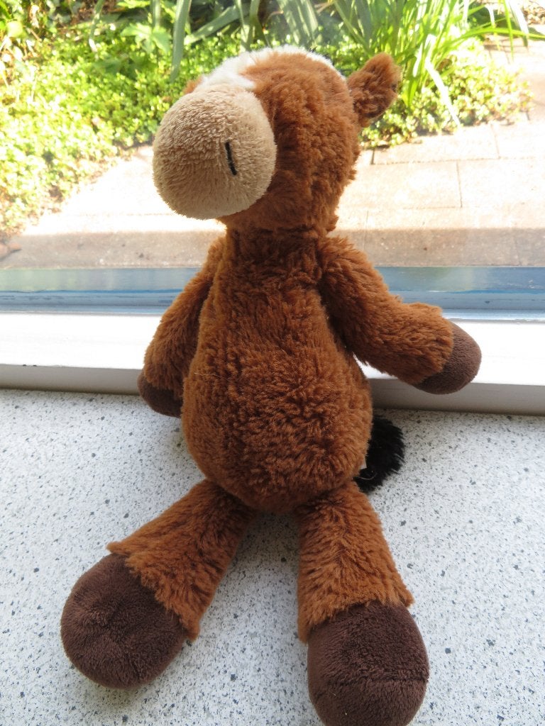 Bruin velours paard of paardje van Sligro Food, Kinderen en Baby's, Paard, Ophalen of Verzenden, Zo goed als nieuw, Wasbaar