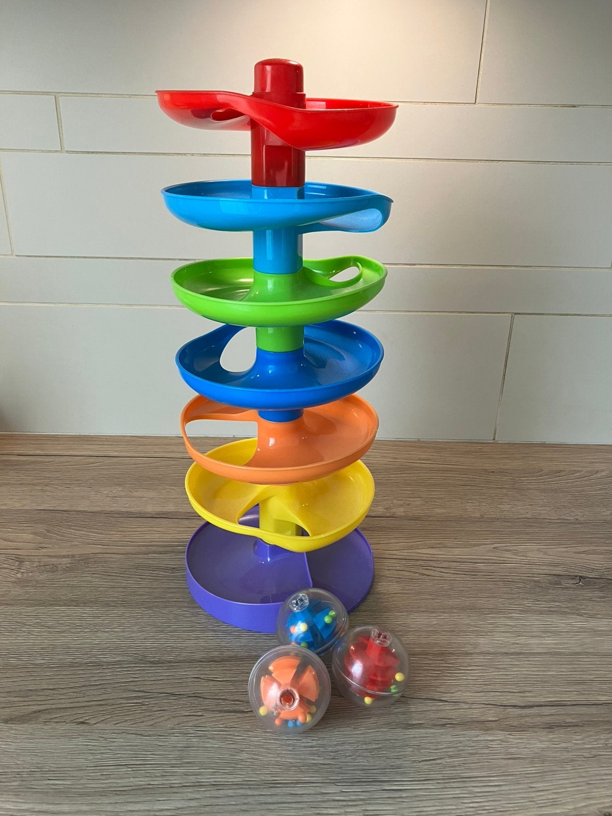 Kleuren toren met ballen, Ophalen of Verzenden, Zo goed als nieuw, Overige typen