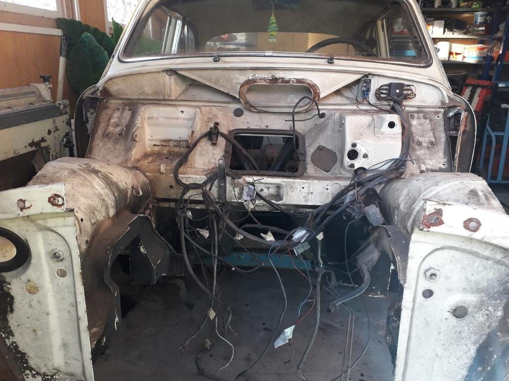 Carrosserie van een volvo Amazone, Ophalen, Gebruikt, Volvo