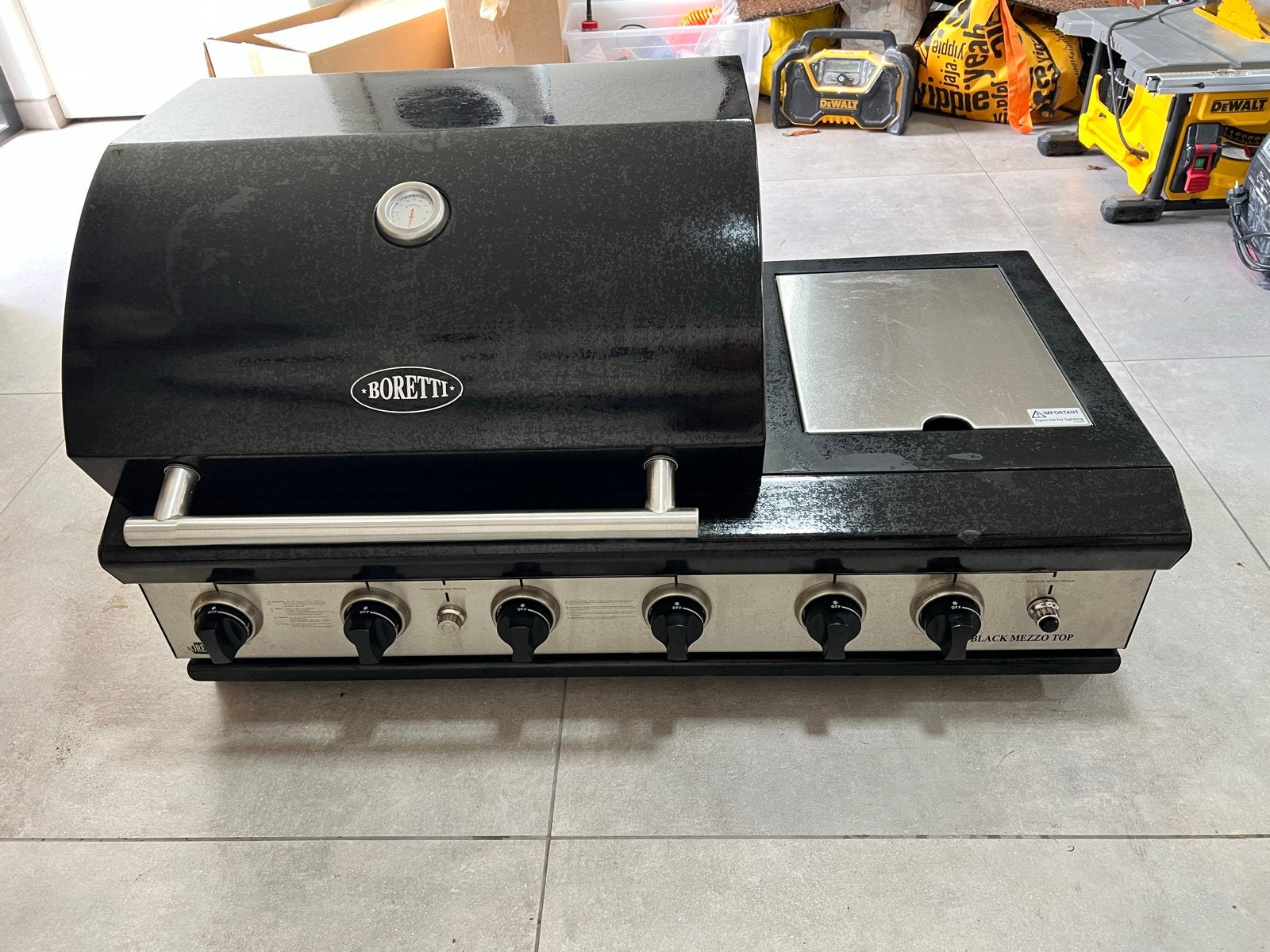 Boretti Gas BBQ met Zijbrander en Grill Gereedschap, Tuin en Terras, Ophalen, Gebruikt