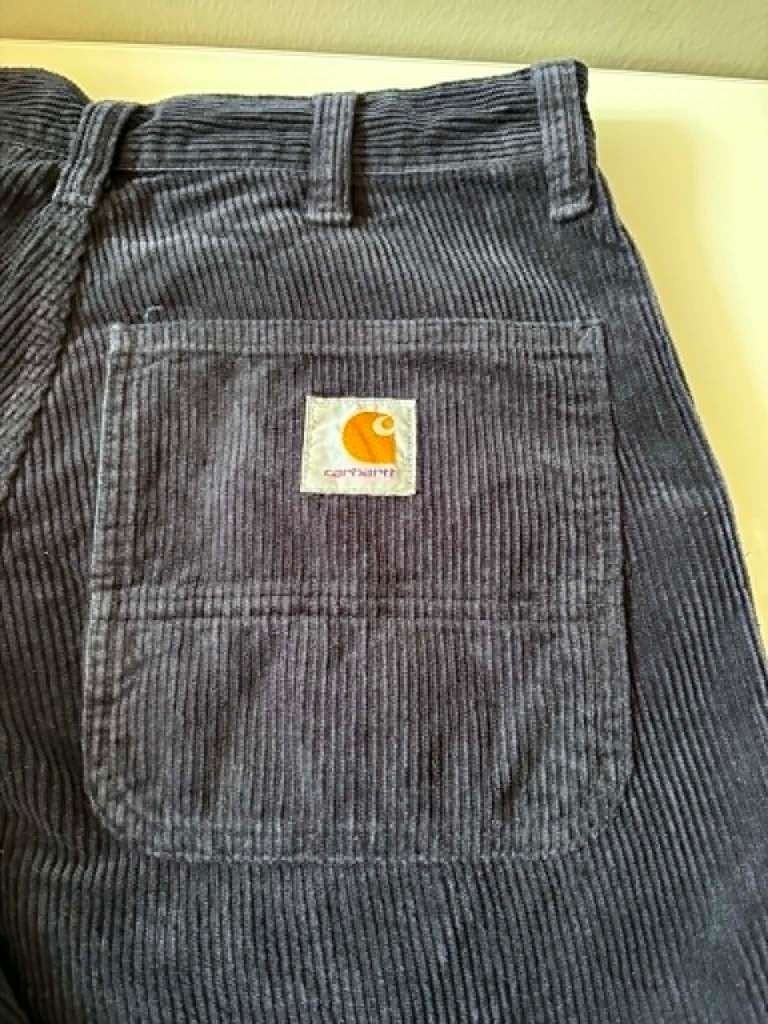 Carhartt WIP Simple Pant corduroy broek — W29 x L32, Blauw, Carhartt, Ophalen of Verzenden, Zo goed als nieuw