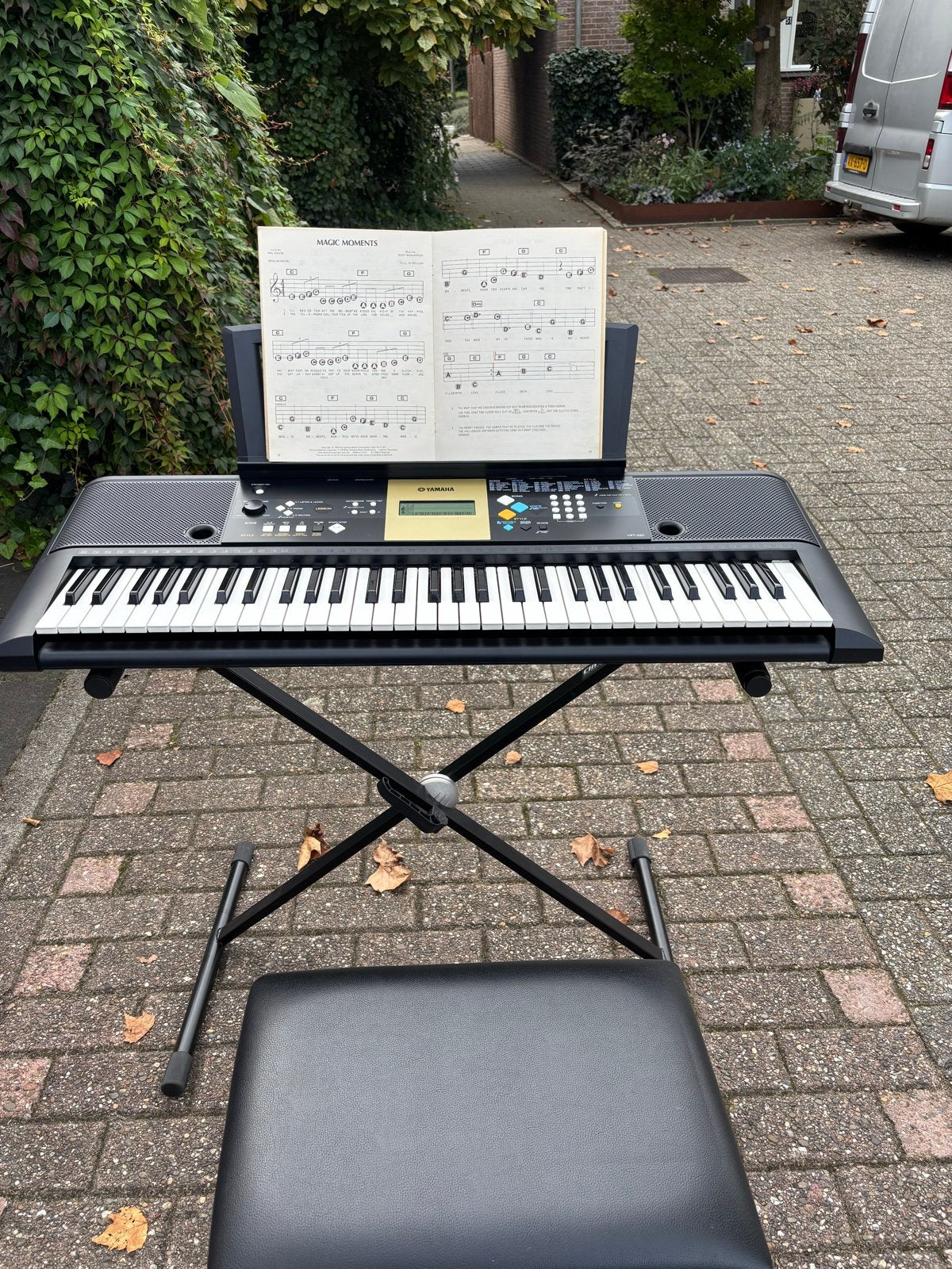 Yamaha YPT-220 Keyboard met standaard en krukje, Ophalen, Yamaha, Met standaard, 61 toetsen