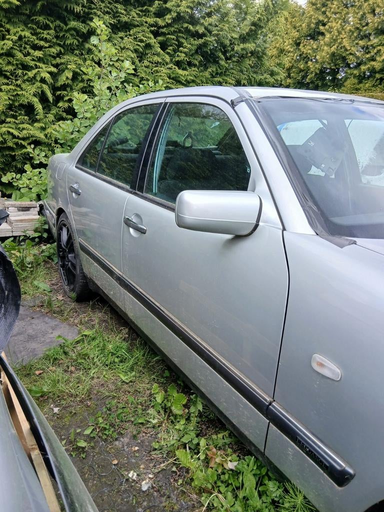 Mercedes e klasse W210 deuren portieren, Auto-onderdelen, Ophalen, Gebruikt, Mercedes-Benz, Mercedes Benz