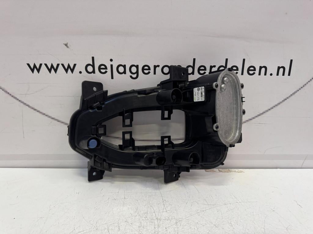 VW T-ROC T ROC MISTLAMP DAGRIJVERLICHTING RECHTS 2GA941056, Gebruikt, Volkswagen, Volkswagen AG, Berliner Ring 2
38440  Wolfsburg, DE