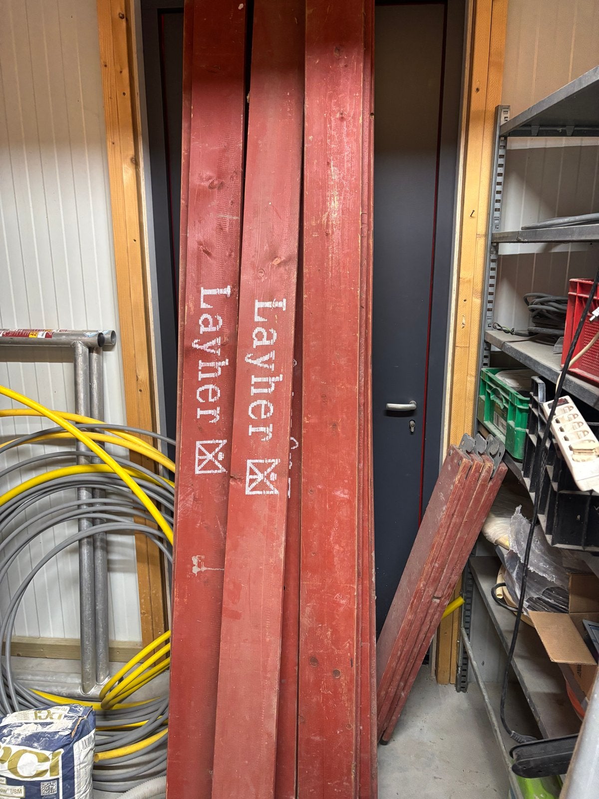 Gebruikte Layher houten kantplank, Ophalen of Verzenden, Gebruikt, Gevelsteiger, 2 tot 5 meter