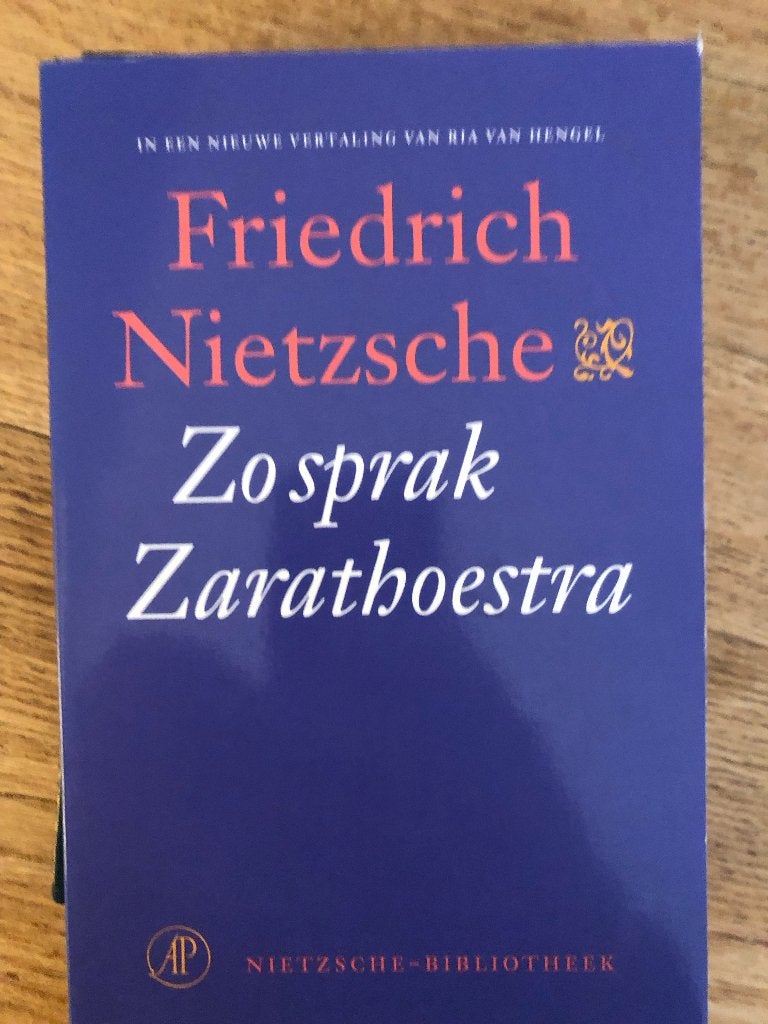 Nietzsche - Zo Sprak Zarathoestra (vert. Ria van Hengel), Boeken, Filosofie, Ophalen of Verzenden, Nieuw