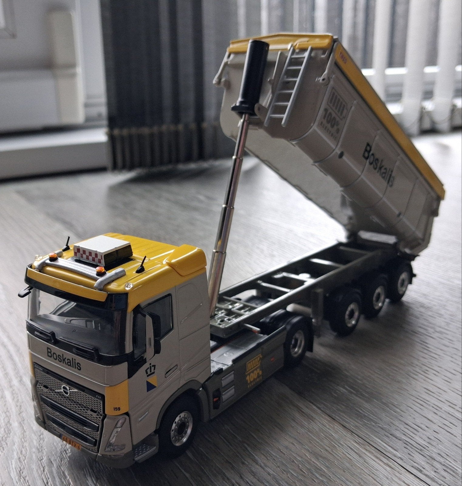 Volvo FH 5 4x2 Electric Boskalis Kieptrailer - Nieuw, Hobby en Vrije tijd, Ophalen of Verzenden, Nieuw, Bus of Vrachtwagen, Wsi