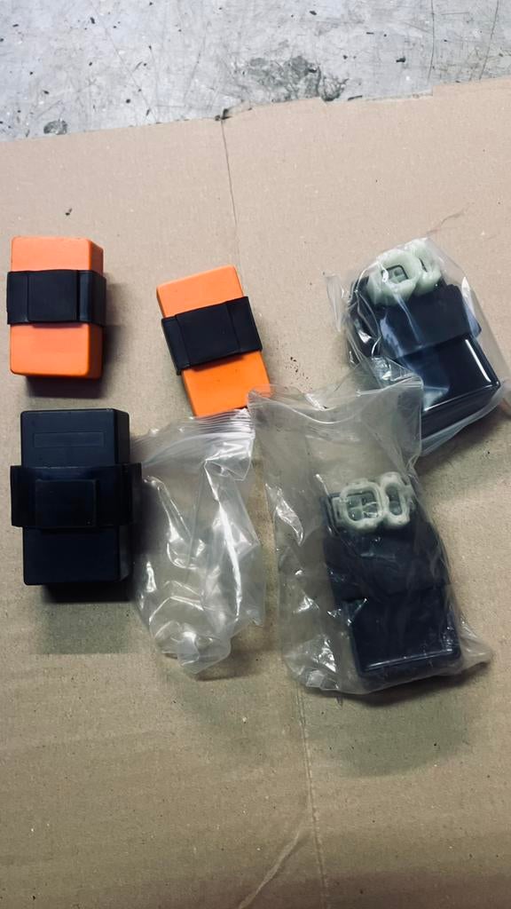 Te koop onbegrensde cdi la souris / btc riva / agm vx50/ etc, Ophalen of Verzenden, Zo goed als nieuw