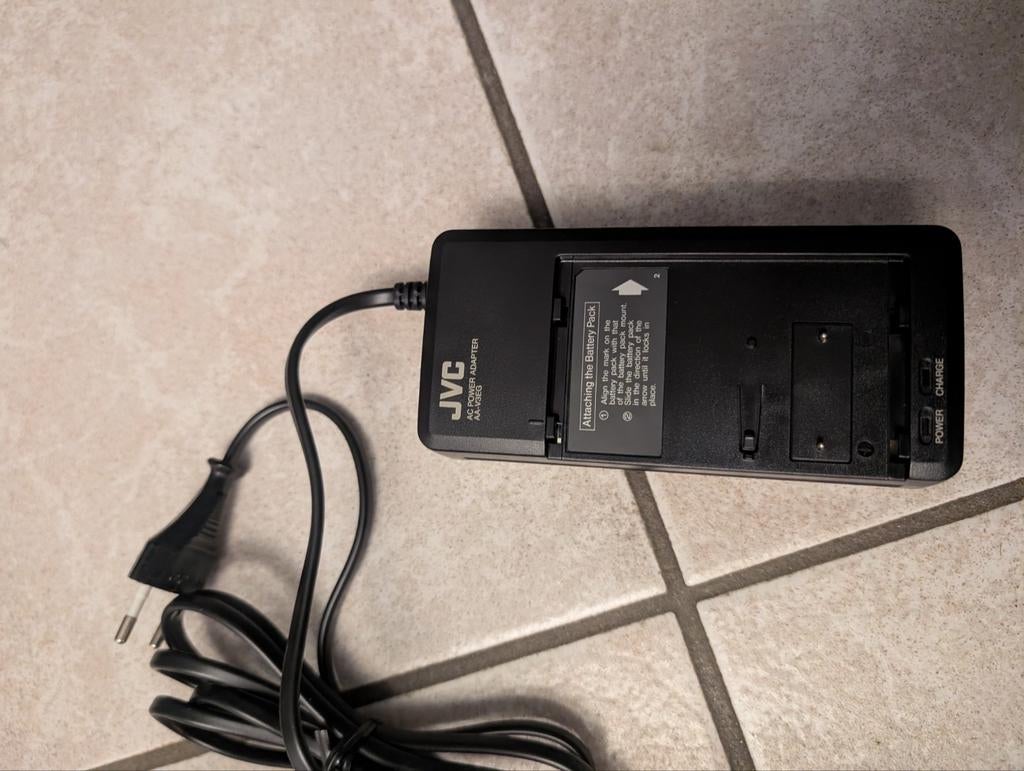 JVC ACCULADER AA-V3EG  AC POWER ADAPTER, Ophalen of Verzenden, Nieuw