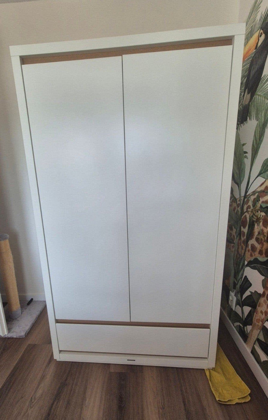 AFGEPRIJSD - Kidsmill Kast  tweedeurs en lade - Zo goed als, Ophalen, Kast, 70 cm of meer, 105 cm of meer