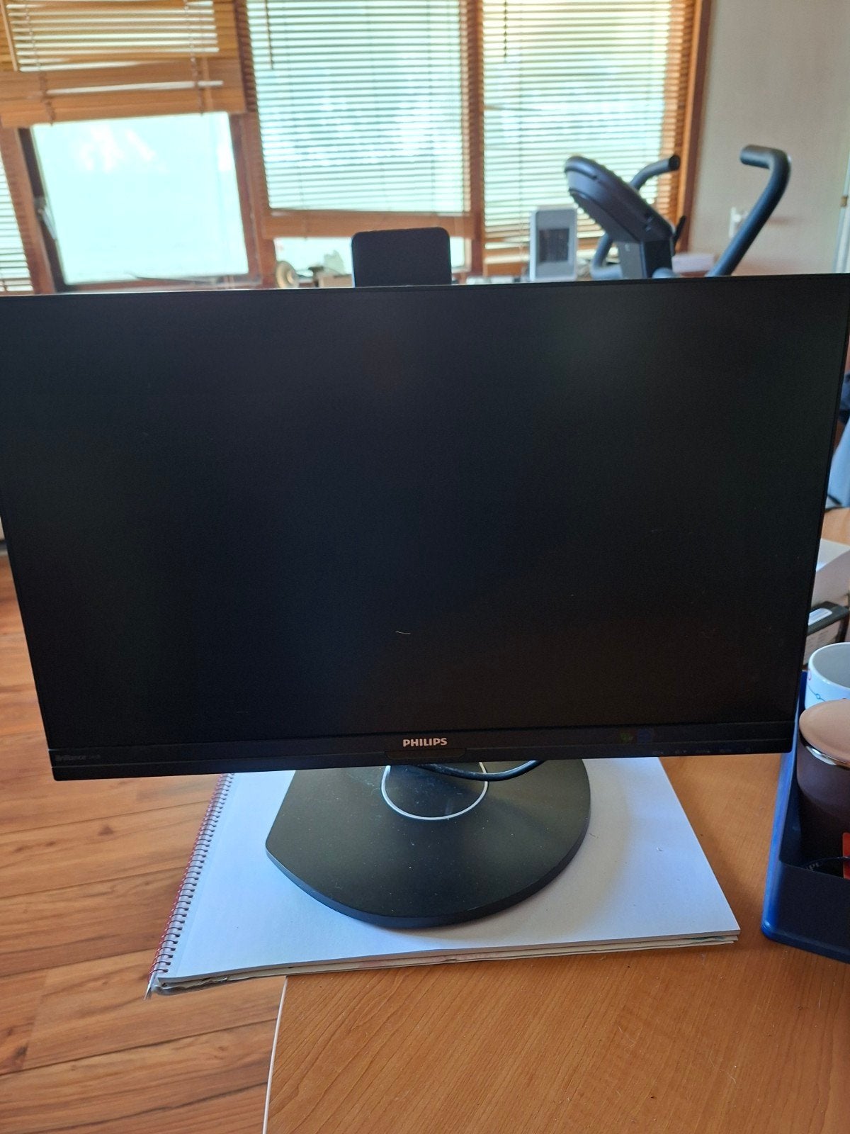 Philips 24 inch monitor type 241B7Q in prima staat, Ophalen, Zo goed als nieuw