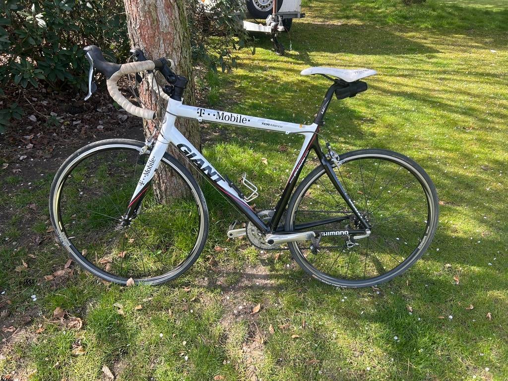 Giant Wielrenner T-mobile editie, Fietsen en Brommers, Fietsen | Racefietsen, Carbon, Zo goed als nieuw, 15 tot 20 versnellingen