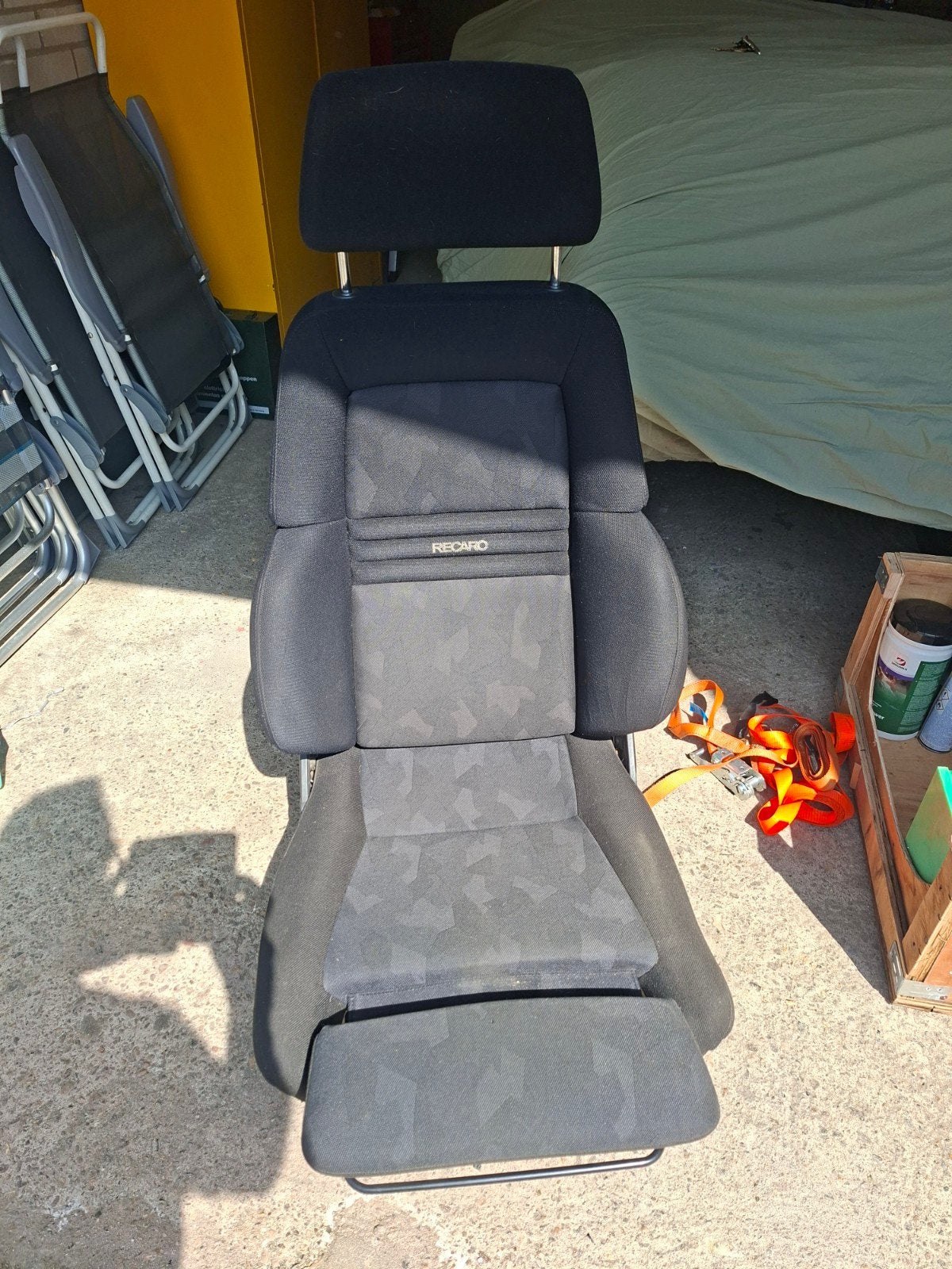 Recaro stoel met universele slee - Comfort en sportiviteit, Auto-onderdelen, Ophalen, Gebruikt