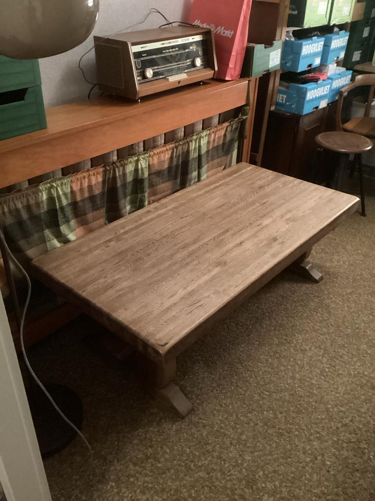 Robuuste eikenhouten salontafel kloostertafel, Huis en Inrichting, Tafels | Salontafels, Ophalen, Gebruikt, 100 tot 150 cm, Eikenhout