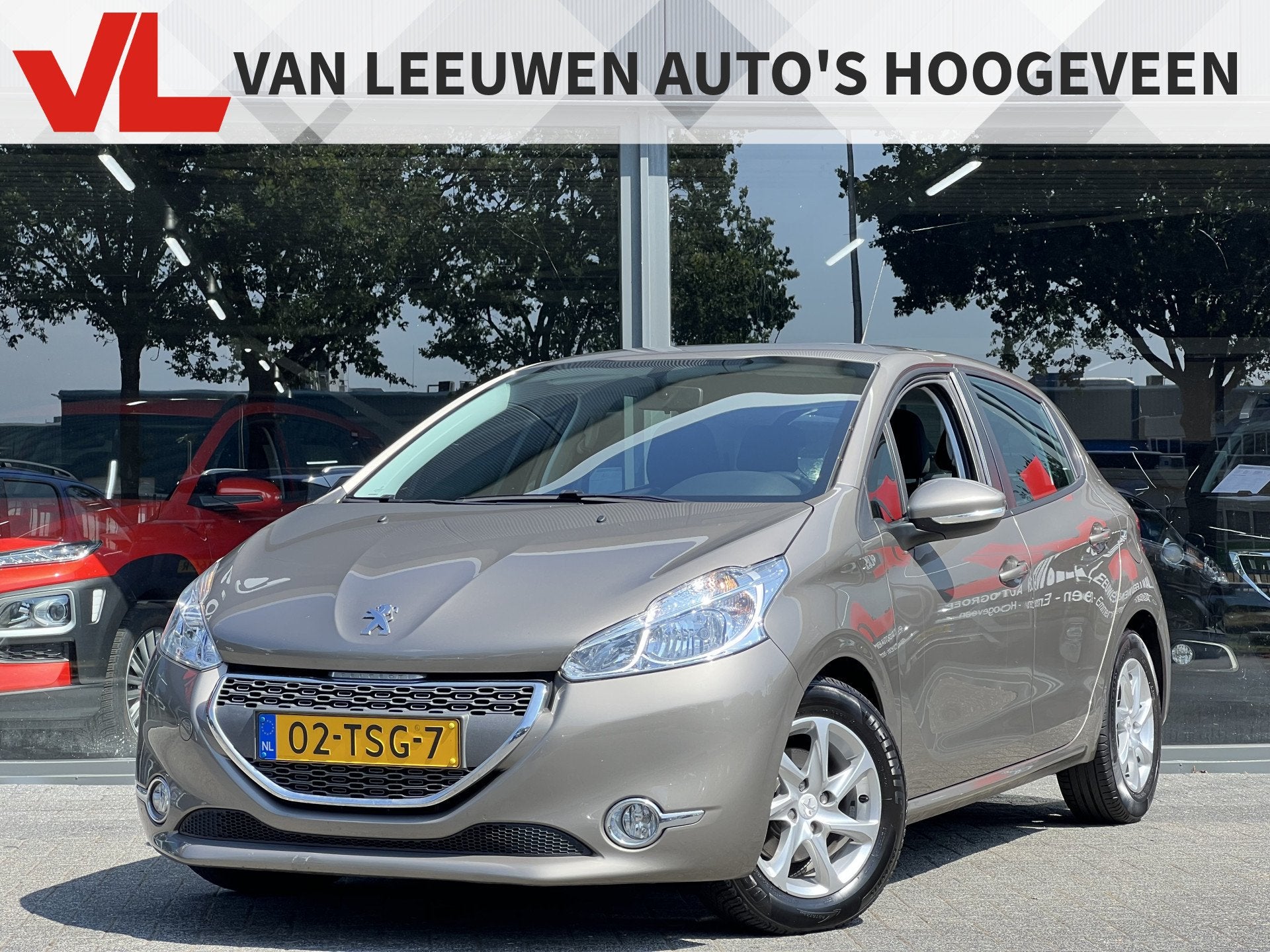 Peugeot 208 1.4 e-HDi Blue Lease | RIJKLAAR | Navi | Automaa, Auto's, Peugeot, Euro 5, Stof, 1398 cc, 4 cilinders