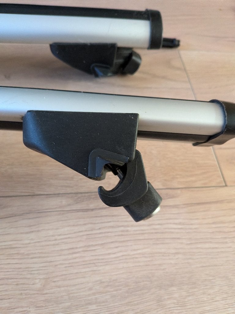 Farad aluminium dakdragers incl sleutel, Ophalen, Gebruikt