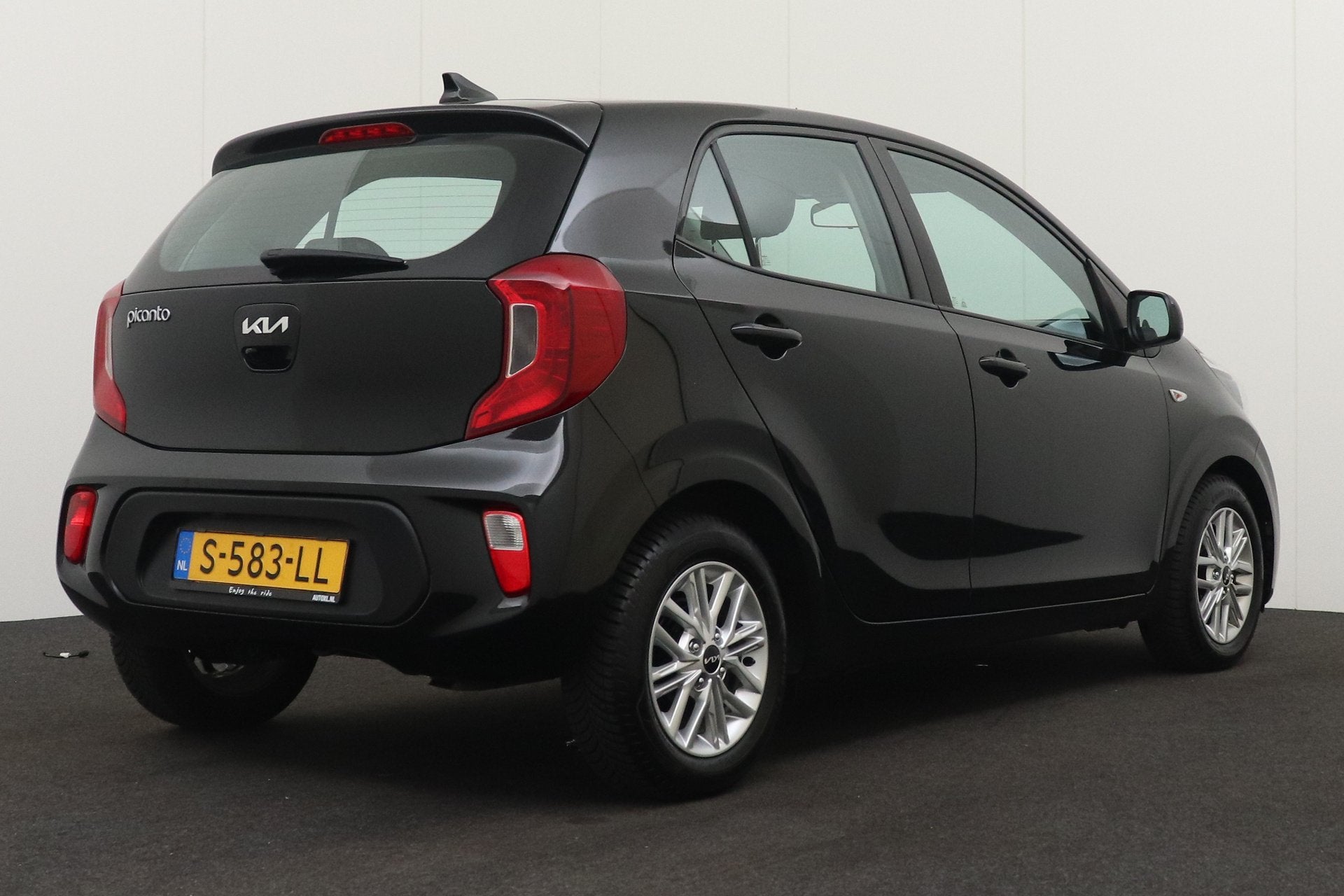 Kia Picanto 1.0 DPi DynamicLine Carplay Camera LMV, Voorwielaandrijving, Dealer onderhouden, Stof, Gebruikt