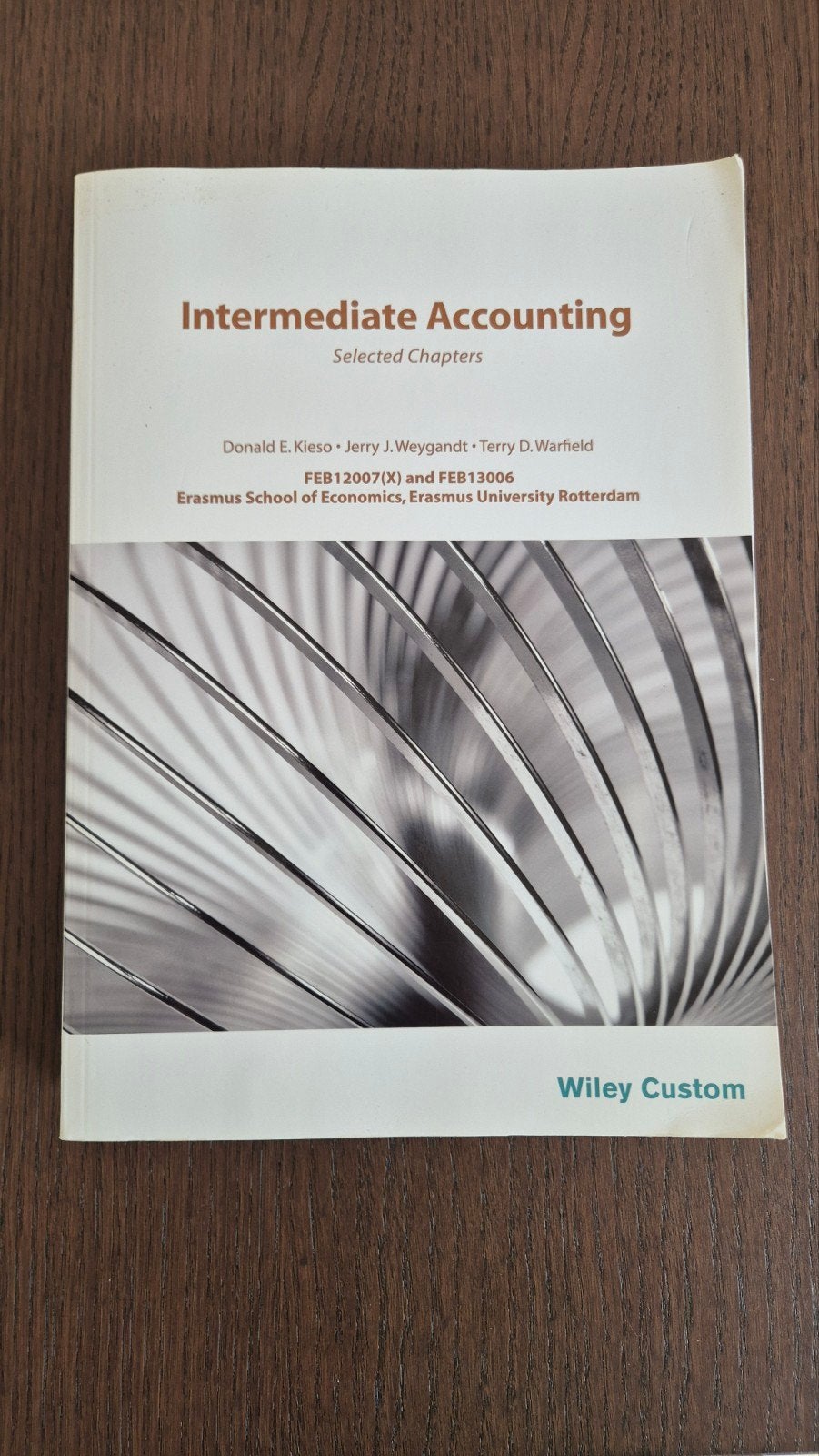Boek Intermediate Accounting 2e druk Kieso/Weygandt/Warfield, Gelezen, Kieso/Weygandt/Warfield, Ophalen of Verzenden, Economie en Marketing