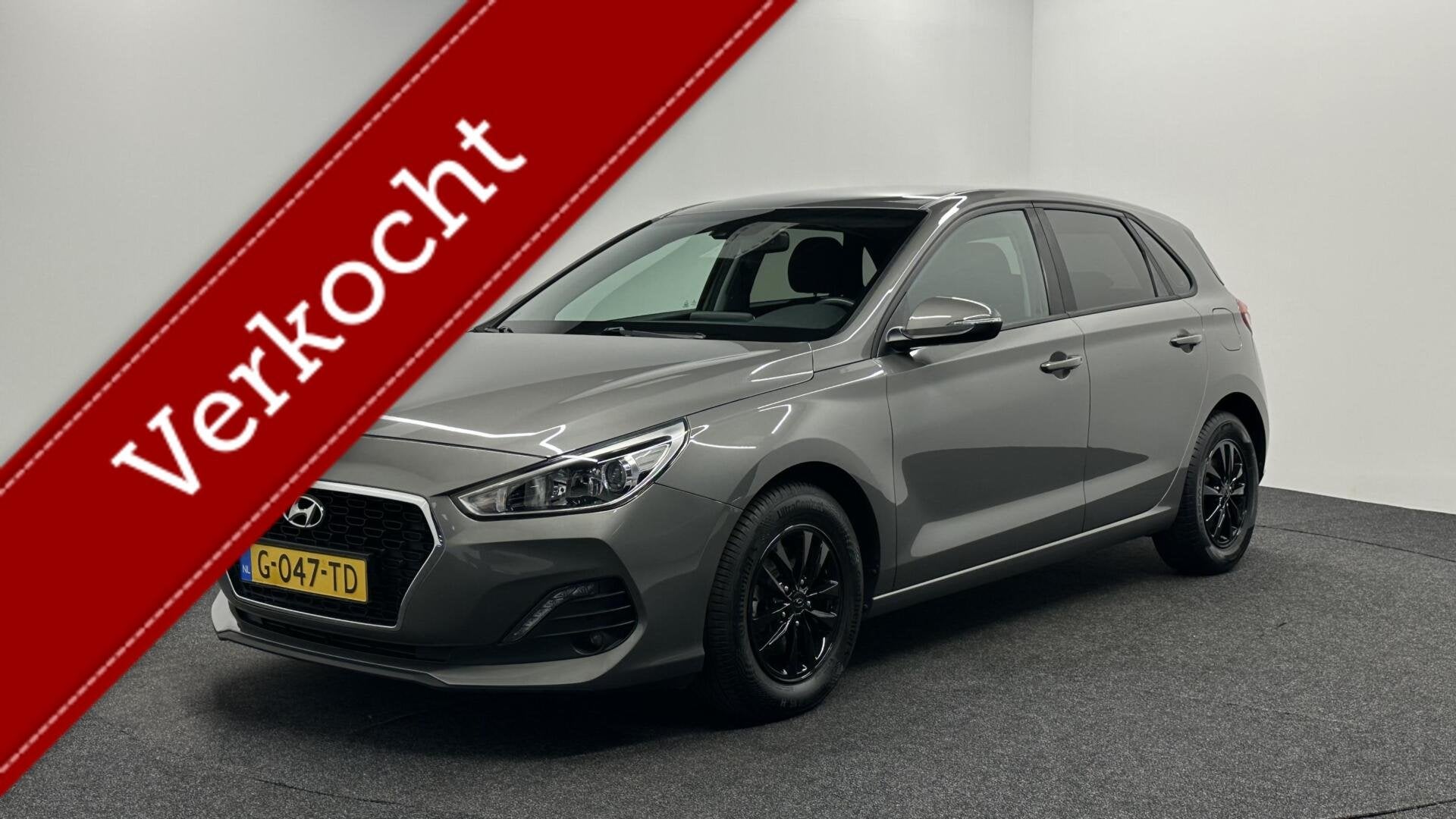 Hyundai i30 1.0 T-GDI Comfort CLIMATE CAMERA CARPLAY LM, Voorwielaandrijving, Gebruikt, Met garantie (alle), Verwarmde buitenspiegels