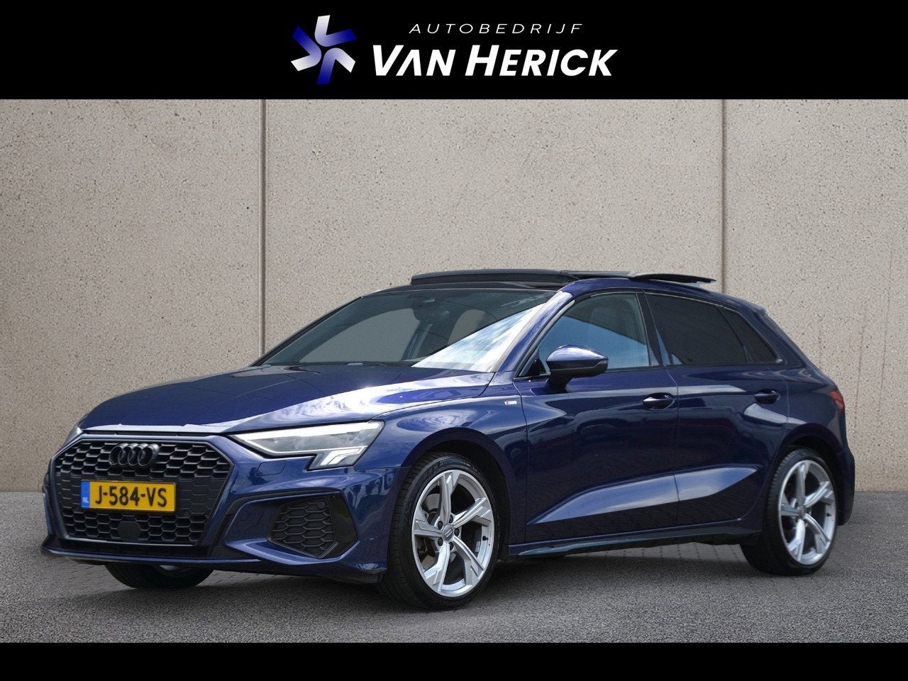 Audi A3 Sportback 30 TFSI S-Line Automaat | Panoramadak | Na, Gebruikt, Blauw, Origineel Nederlands, Bedrijf