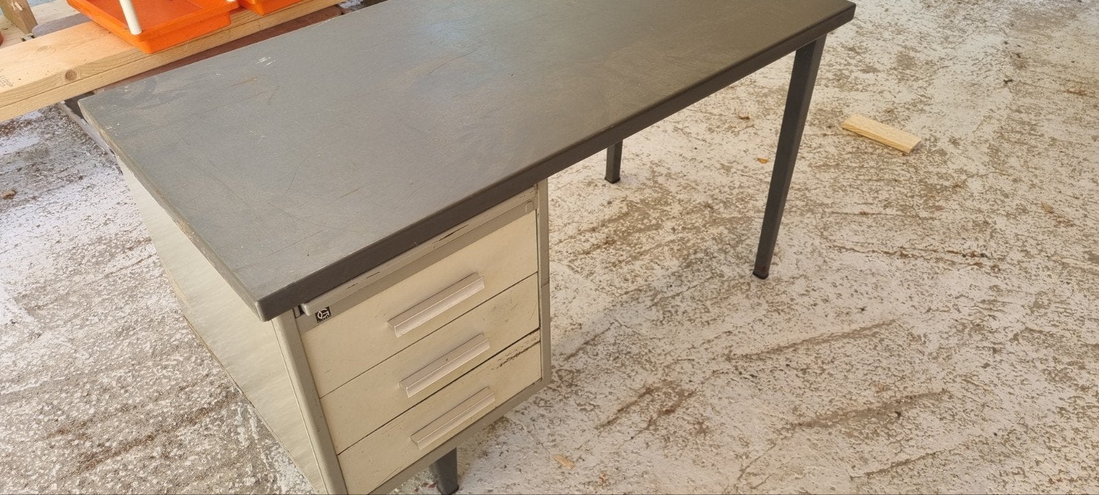 Vintage gispen kinder bureau, retro, industriëel, Ophalen