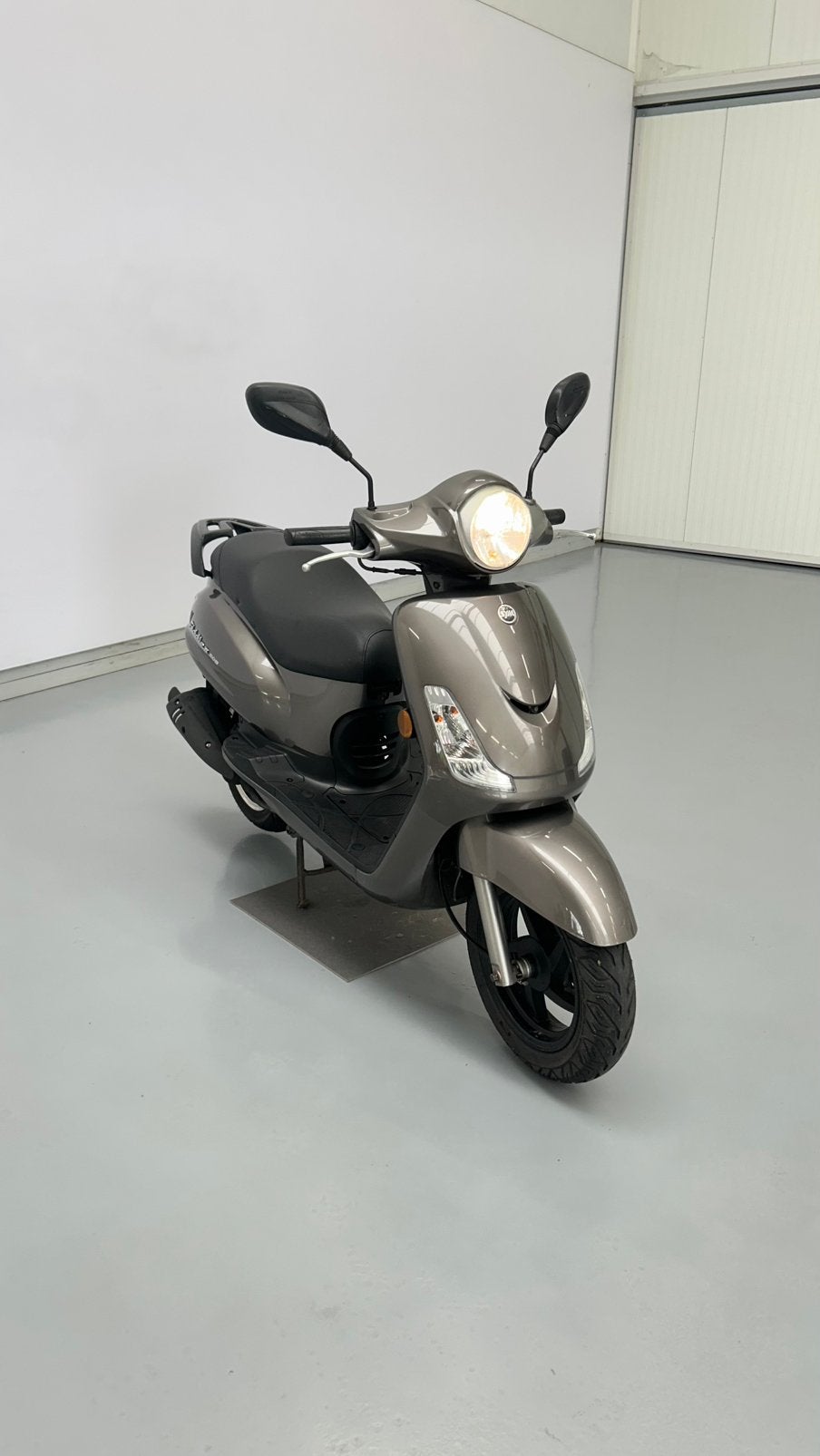Sym fiddle 2 50s, Ophalen, Zo goed als nieuw, Benzine, Maximaal 25 km/u