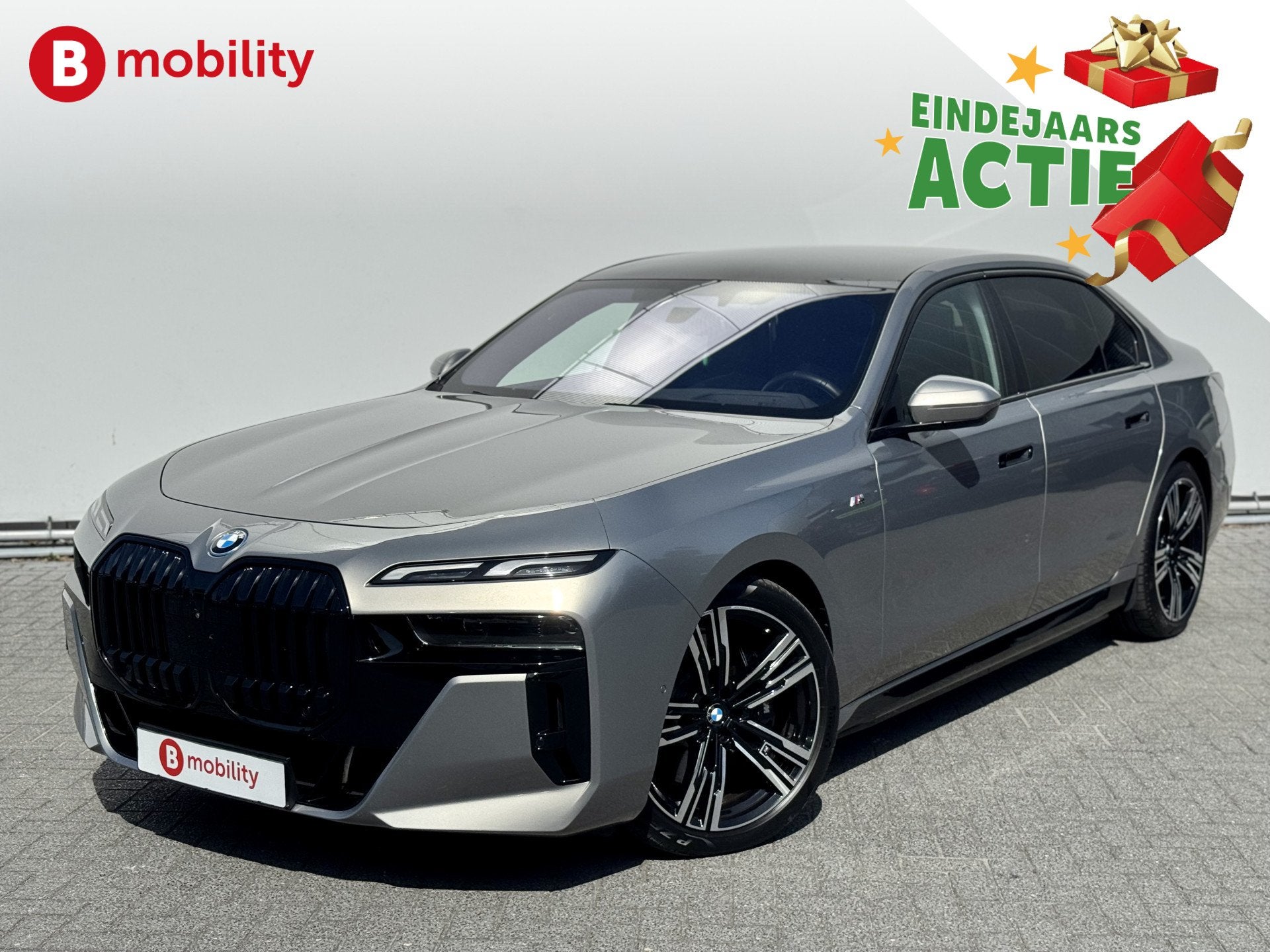 BMW i7 xDrive60 106 kWh M-Sport Pro Panoramadak NL Auto! | B, Auto's, Automaat, Dealer onderhouden, Gebruikt, Zwart