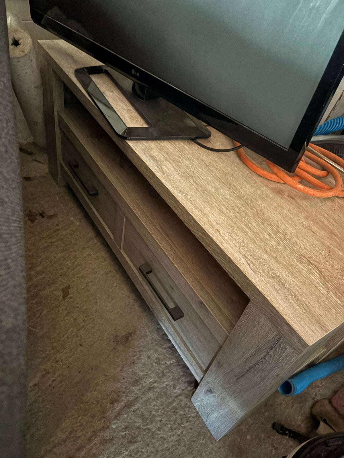 Complete Woonkamerset: TV-kast, 2-zitsbank en fauteuil, 100 tot 150 cm, Ophalen of Verzenden, Zo goed als nieuw, Minder dan 100 cm