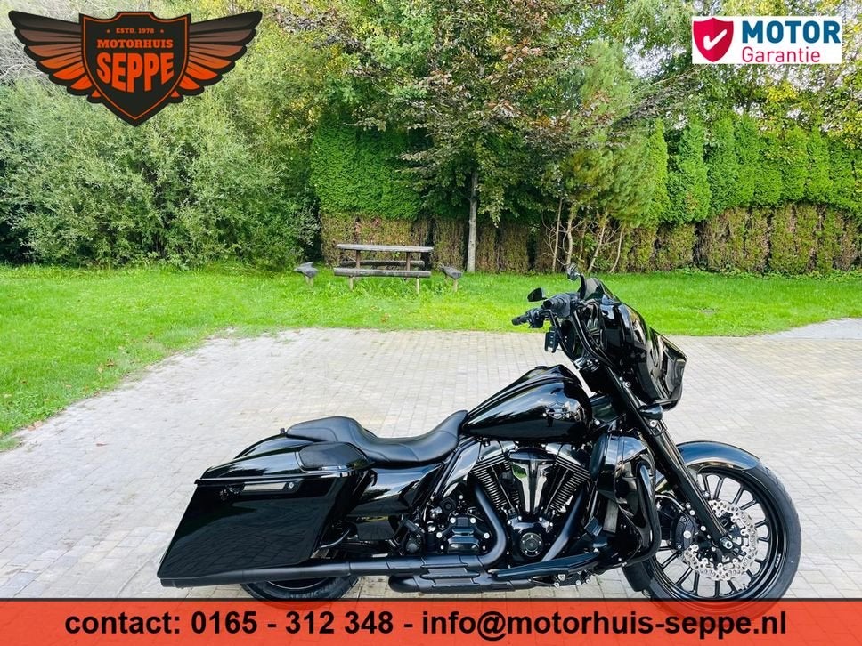 HARLEY-DAVIDSON STREET GLIDE BAGGER AIRRIDE, SUPER BIKE., HARLEY-DAVIDSON, Motorrijbewijs A, Bedrijf, Onbekend