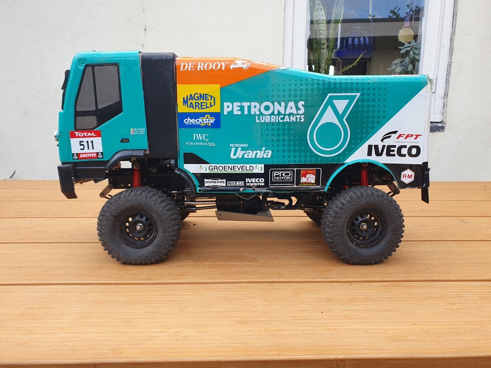 RC Iveco Dakar Truck - Volledig gebouwd en rijklaar, Elektro, Gebruikt, Auto offroad, Ophalen of Verzenden