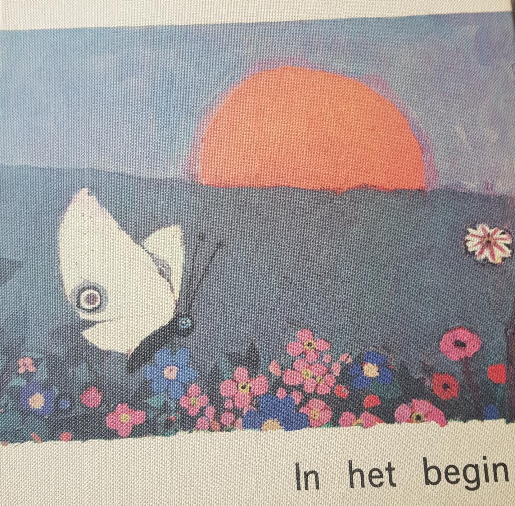 In het begin - vintage communie bijbel boekje, Ophalen of Verzenden, Gelezen, Christendom | Katholiek
