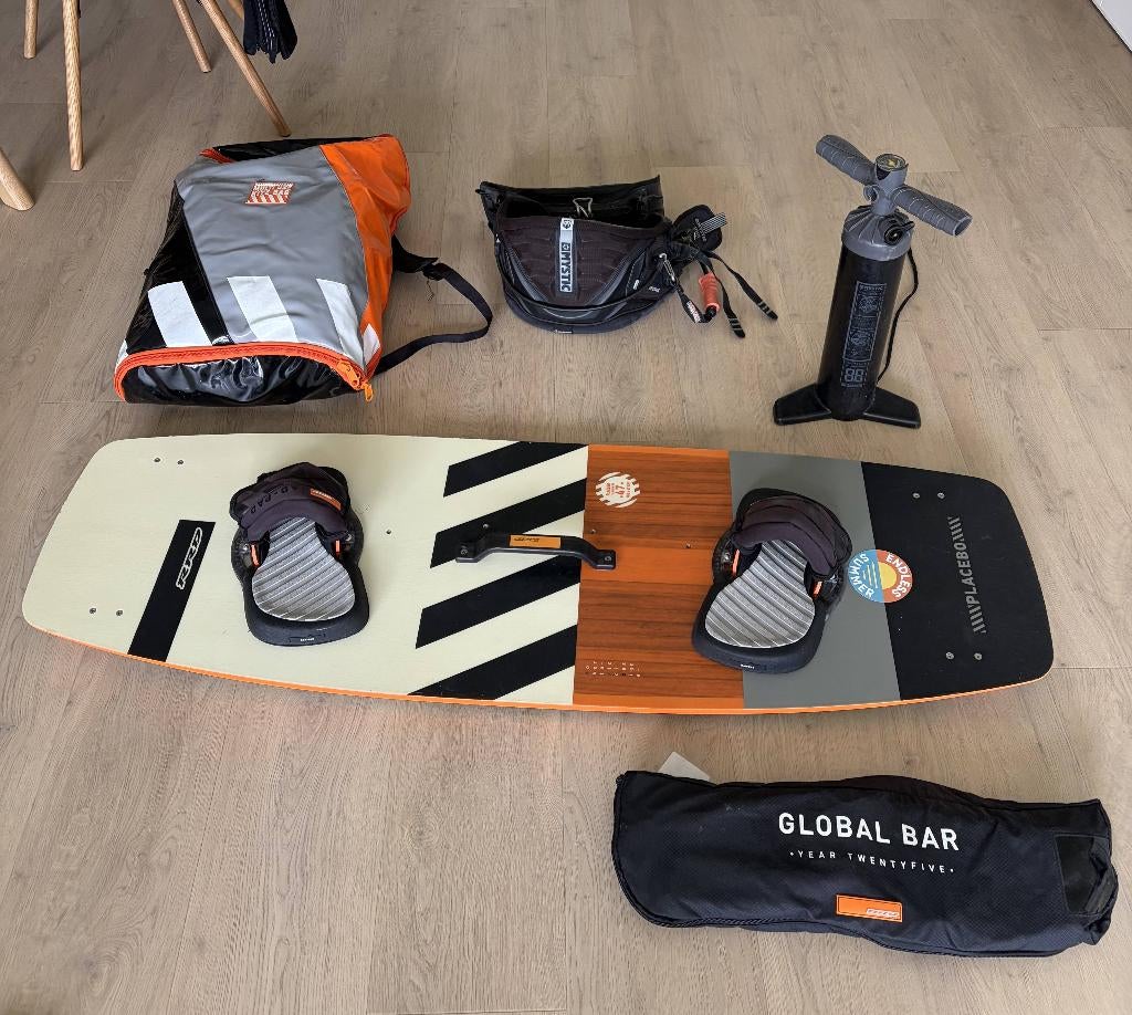 Complete RRD kitesurfset (Passion 12m + Bar + Board), Ophalen, Gebruikt, Kitesurf-set, Twintip