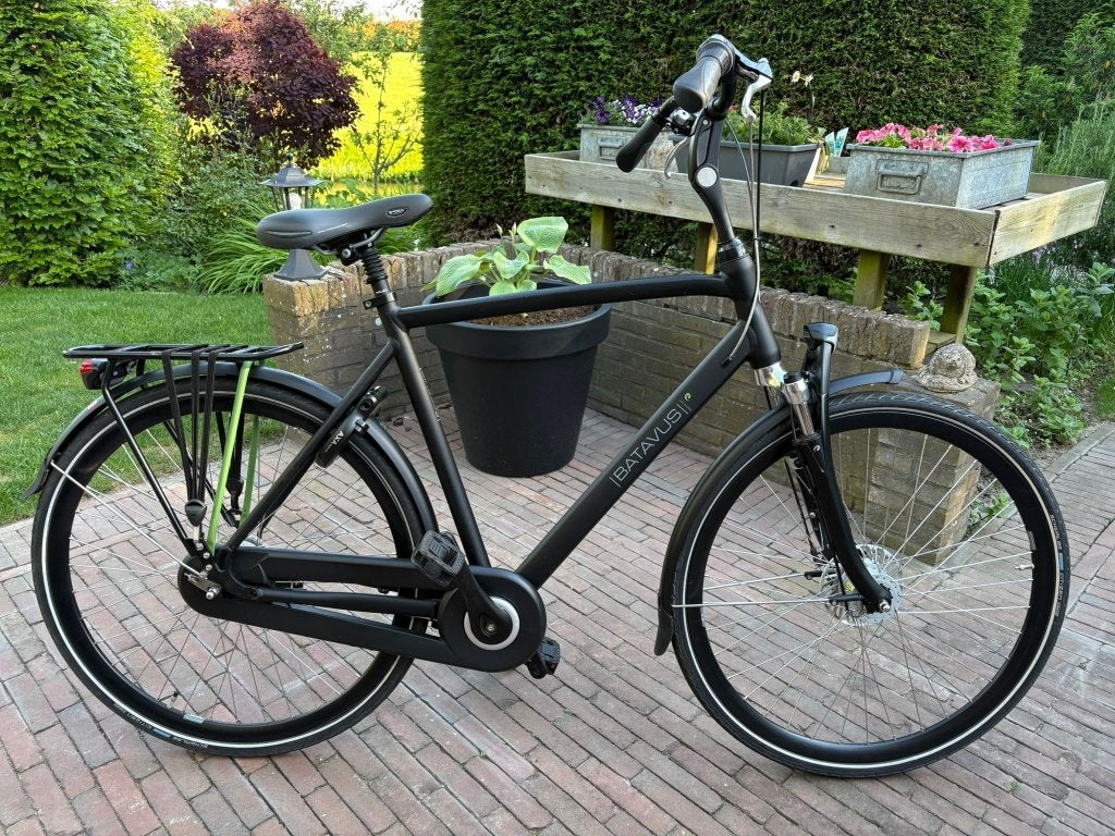 Zwarte herenfiets Batavus, 57 cm. frame, 28 inch wielen, Fietsen en Brommers, Fietsen | Heren | Herenfietsen, Ophalen, Versnellingen