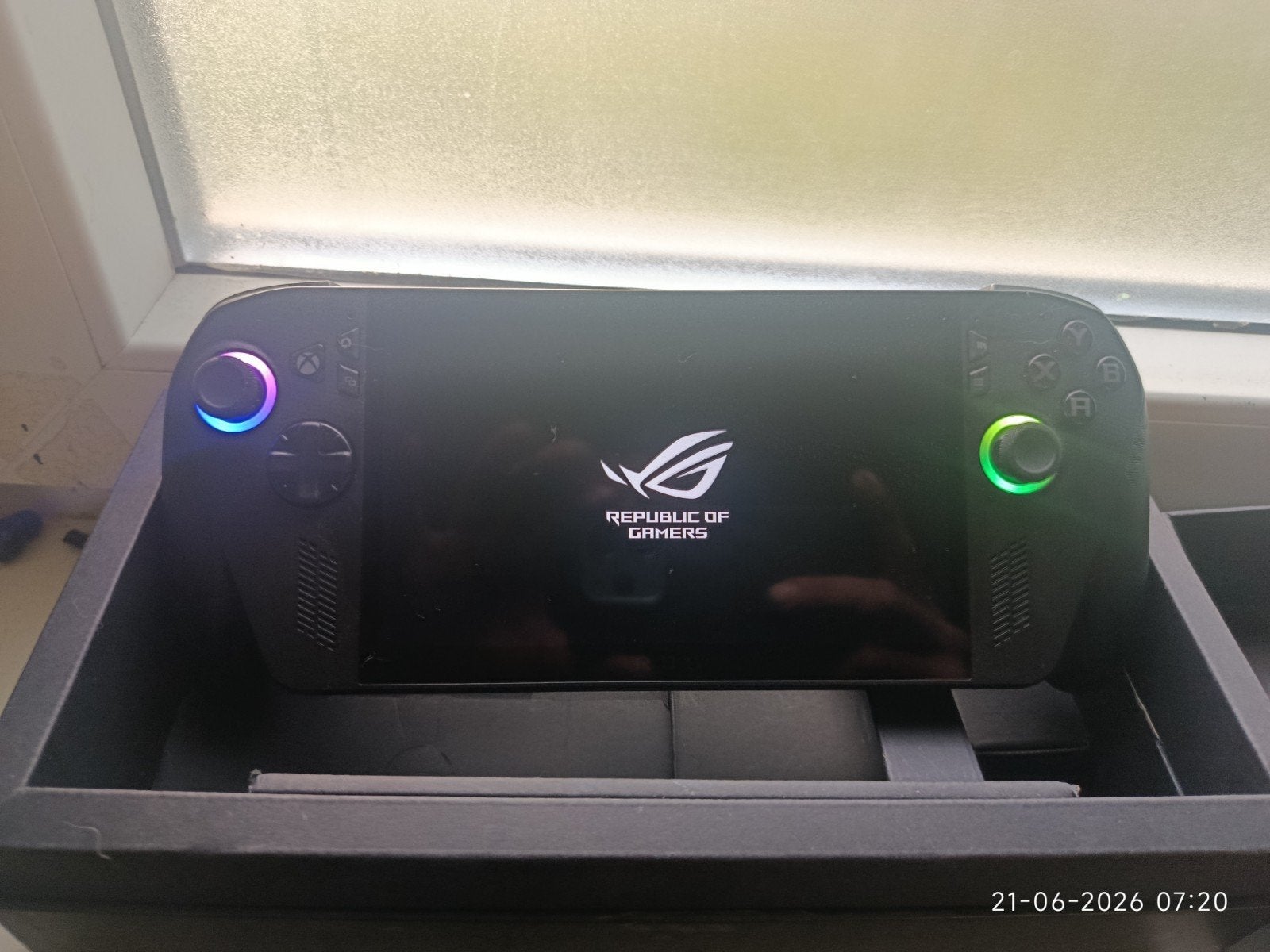 ASUS ROG Ally X (nieuwstaat, incl. factuur), Ophalen of Verzenden, Nieuw, Xbox Series X