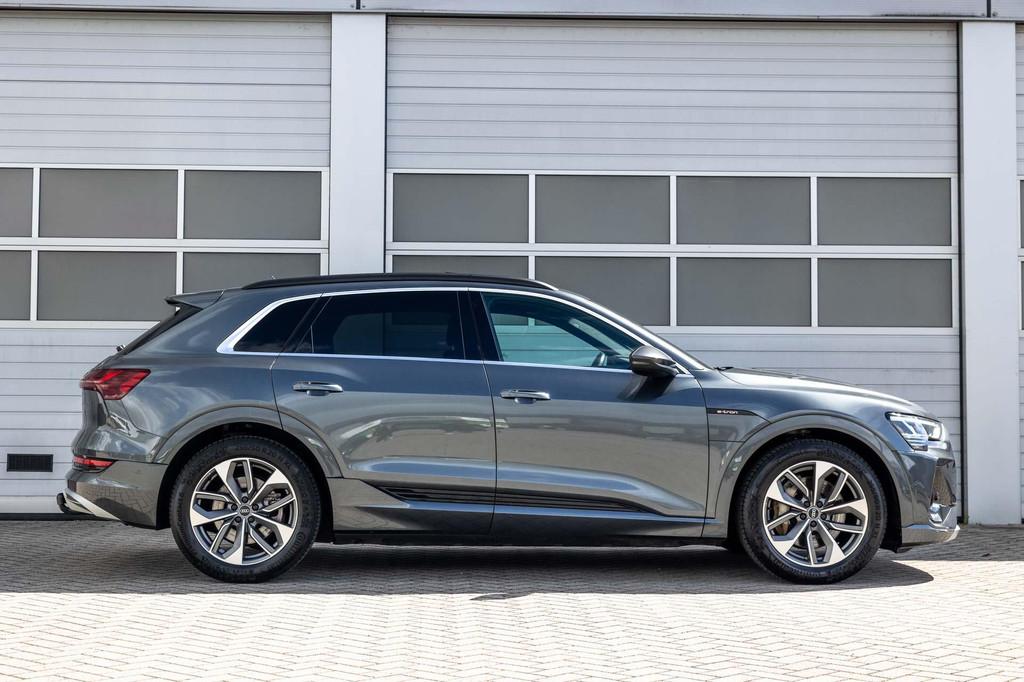 Audi e-tron 50 313pk quattro S edition 71 kWh | SoH 95% | Pa, Auto's, Automaat, Zwart, Vierwielaandrijving, SUV of Terreinwagen