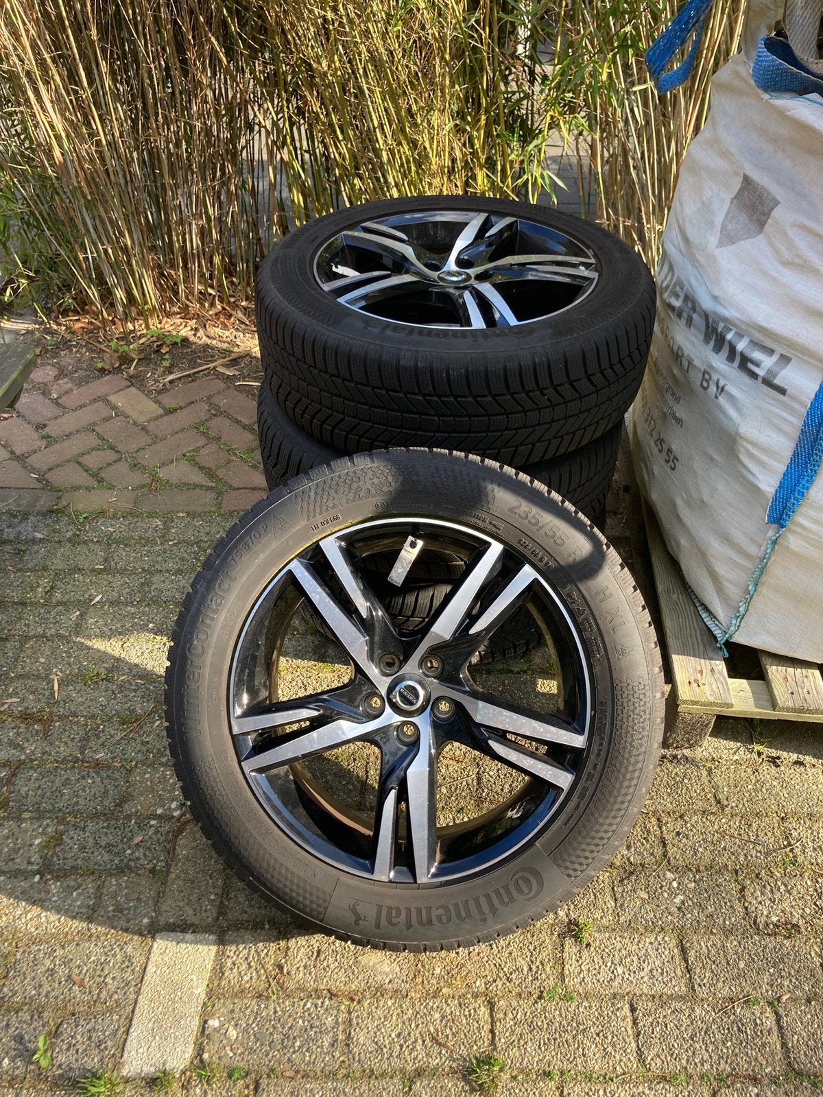 Volvo XC60 19 inch winterset Continental 235/55 R19, Gebruikt, Banden en Velgen, Winterbanden, 235 mm