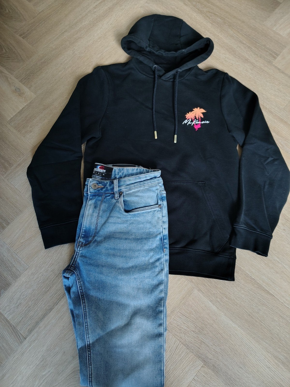 Mc Kenzie Hoodie en Jeans Set - Zwart/Blauw, Mc Kenzie, Zwart, W32 (confectie 46) of kleiner, Ophalen of Verzenden