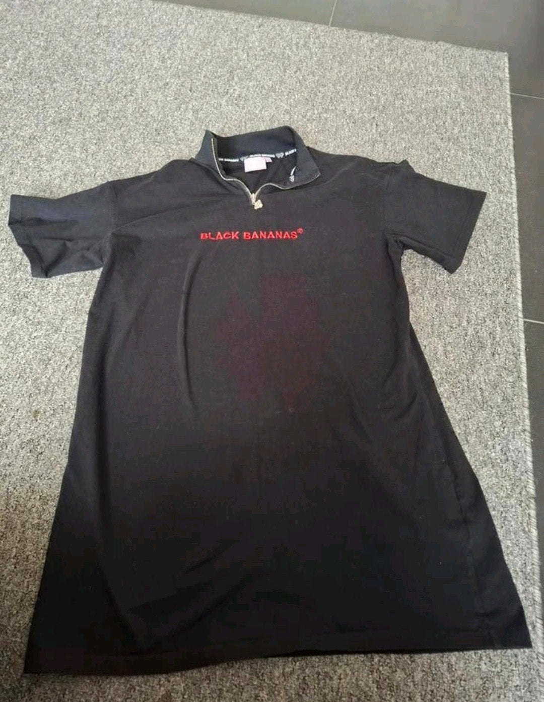 Black Bananas Heren T-shirt Zwart met Rood Logo – Maat L, Maat 52/54 (L), Zwart, Ophalen of Verzenden, Zo goed als nieuw