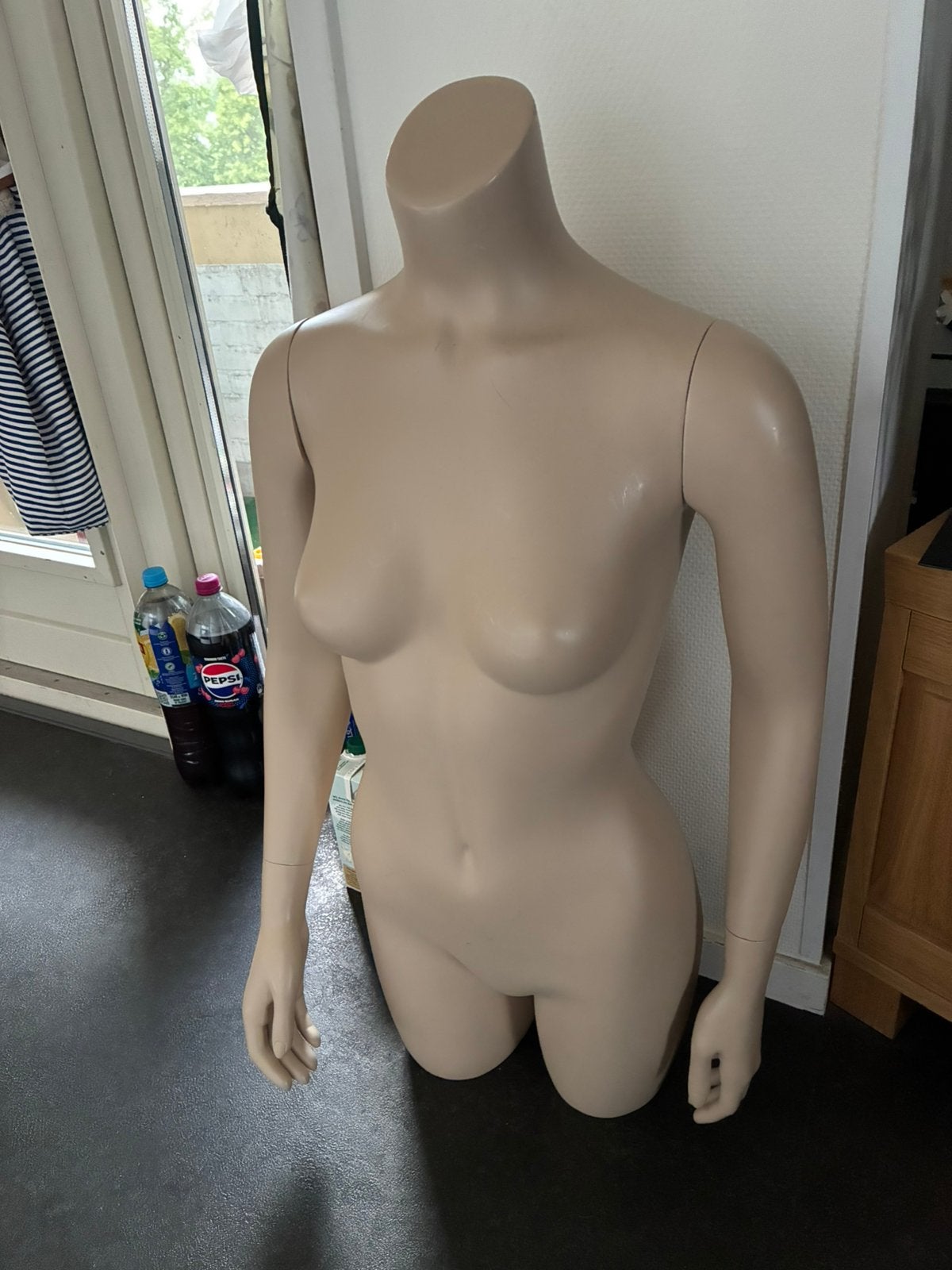mannequin paspop vrouw dame etalage pop torso, Ophalen, Zo goed als nieuw, Pop