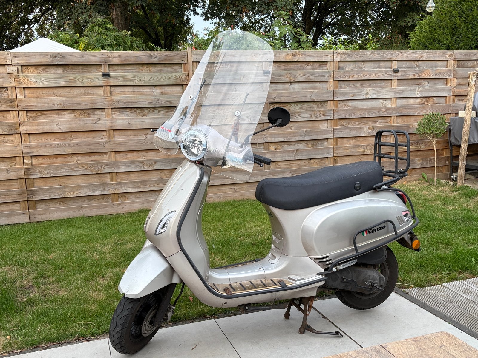 Senzo Rivalux scooter - Blauw kenteken, Fietsen en Brommers, Ophalen, Gebruikt, Benzine, Overige merken