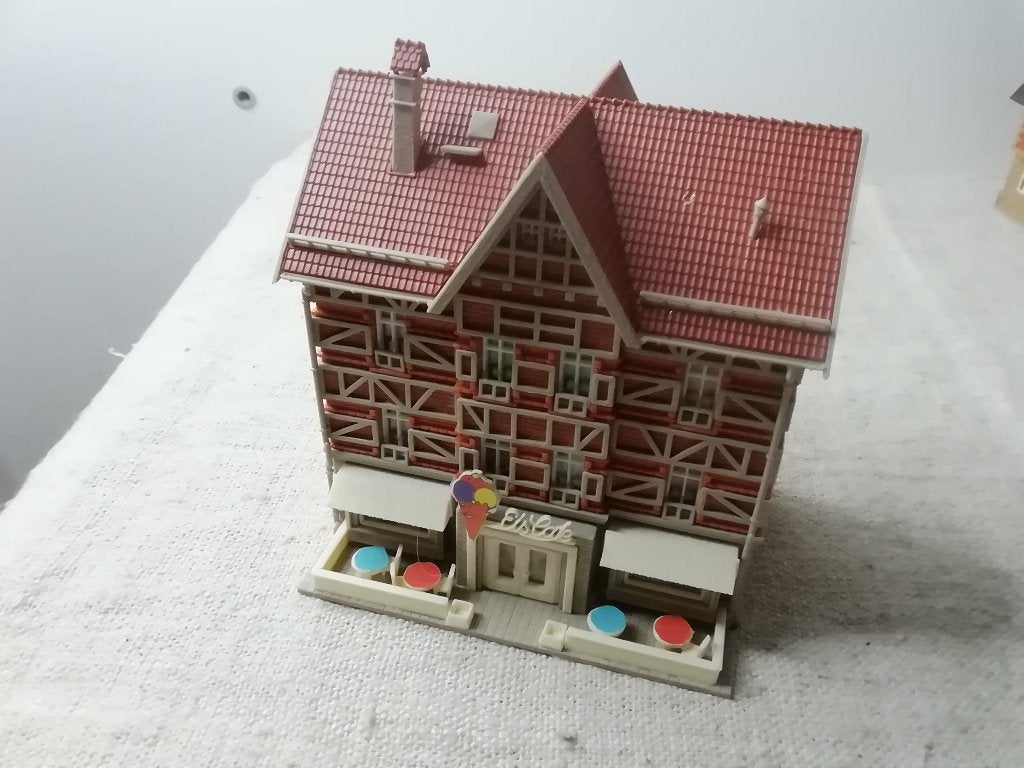 Vollmer Spur N Wohnhaus mit Eiscafe aufgebaut, Overige merken, Gebruikt, Gelijkstroom, Verzenden