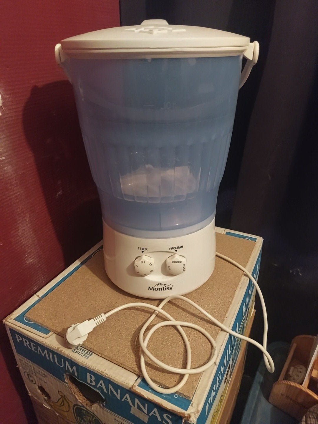 Montiss Mini Wasmachine - Compact en Handig, Ophalen, Minder dan 85 cm, Minder dan 4 kg, Bovenlader