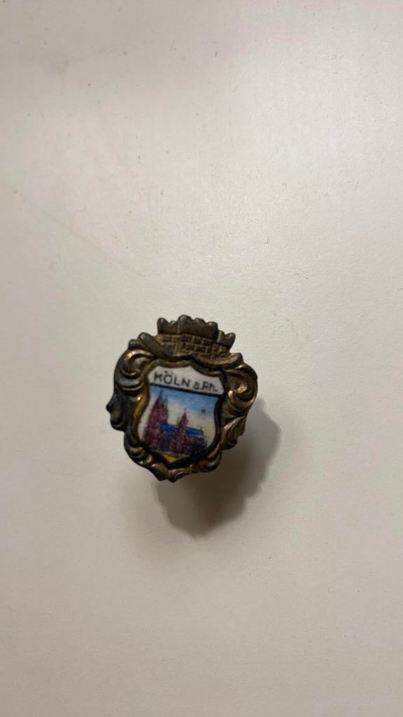 Vintage Souvenir Speldje Keulen (Köln am Rhein) -Emaille Dom, Ophalen of Verzenden, Gebruikt, Stad of Land, Speldje of Pin