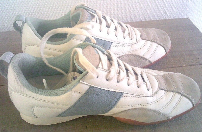 GAASTRA sneakers/ gympen wit/grijs/blauw maat 39, Kleding | Dames, Schoenen, Verzenden, Sneakers of Gympen, Gedragen, Overige kleuren