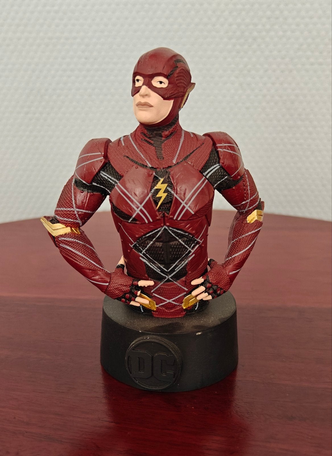 Eaglemoss Batman Universe Collector's Busts - The Flash, Ophalen of Verzenden, Zo goed als nieuw