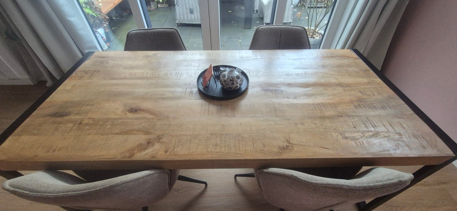 Eetkamertafel met stoelen (los verkoop mogelijk), Huis en Inrichting, Complete eetkamers, Ophalen, Gebruikt, Modern industrieel