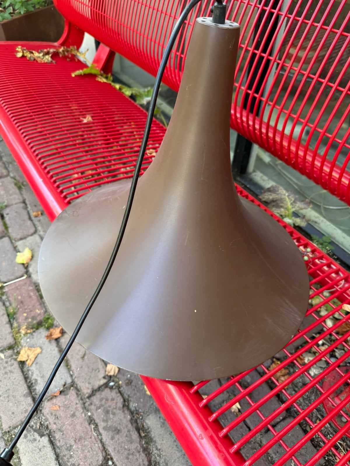 Heksenhoed lamp. 47 cm doorsnede. 37 hoog. Aluminium, Ophalen, Zo goed als nieuw