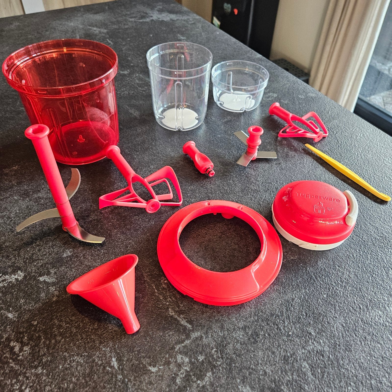 Tupperware superchef/turbochef/turbomax, Overige typen, Ophalen of Verzenden, Rood, Met deksel