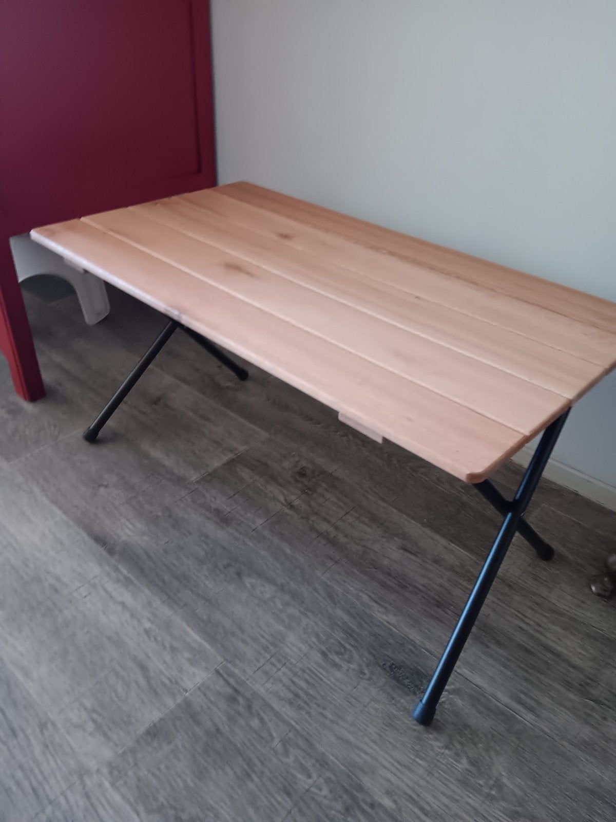 Prachtige salontafel van ikea als nieuw, Huis en Inrichting, Bureaus, Ophalen, Zo goed als nieuw
