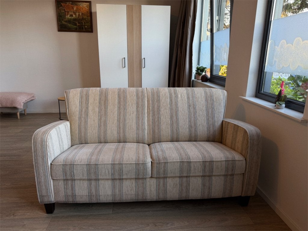 Prachtige bank, 4.5 jaar geleden gekocht, Huis en Inrichting, Banken | Bankstellen, Ophalen, Klassiek, 150 tot 200 cm, Driepersoons